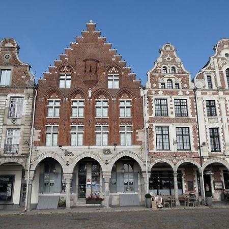 Hôtel Les Trois Luppars Arras Exterior foto