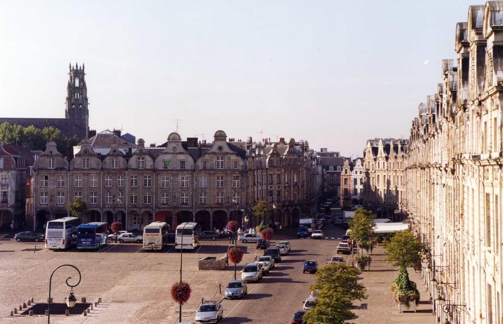 Hôtel Les Trois Luppars Arras Exterior foto